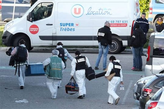 Ֆրանսիայում հարձակումների շարքի հետևանքով զոհվել է 3, վիրավորվել 16 մարդ