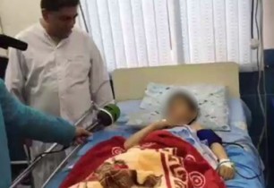 RT-ի թղթակիցն այցելել է Ադրբեջանի հրթիռահրետակոծության հետևանքով վիրավորված ղարաբաղցի 2 երեխաներին (տեսանյութ)