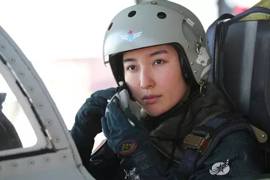 Չինաստանում կանանց թույլ են տվել վարել ռմբակոծիչներ