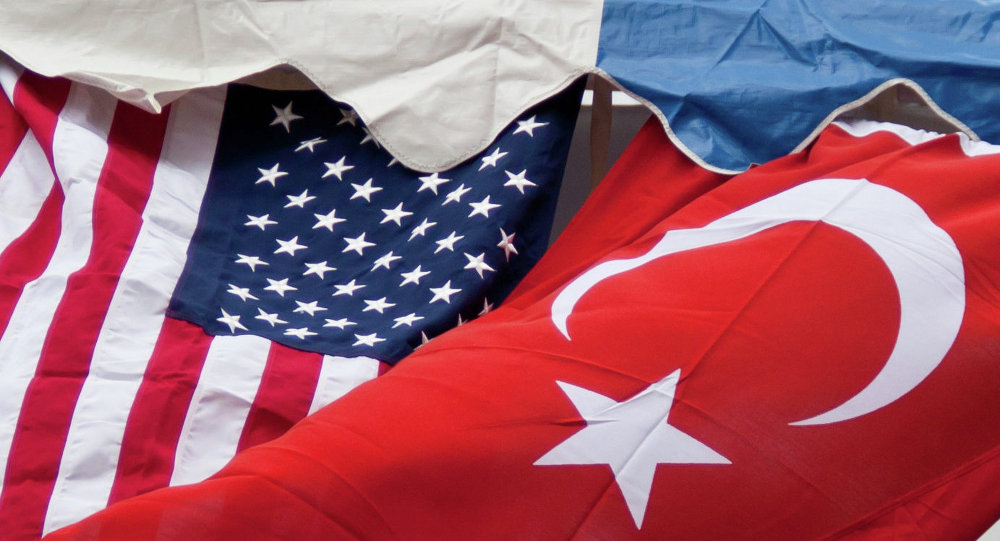 ԱՄՆ-Թուրքիա լարված հարաբերությունների ֆոնին լիրայի փոխարժեքը դոլարի նկատմամբ անկման նոր ռեկորդ է սահմանել