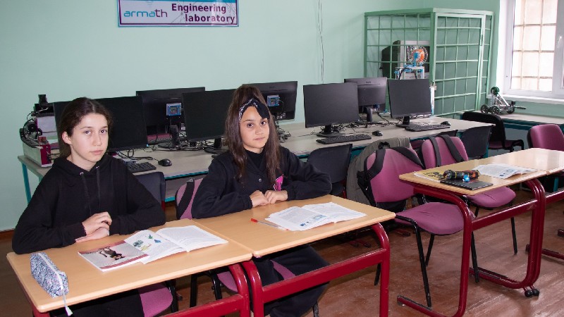 Պուշկինոյի դպրոցը կառավարության կողմից համակարգիչներ է նվեր ստացել