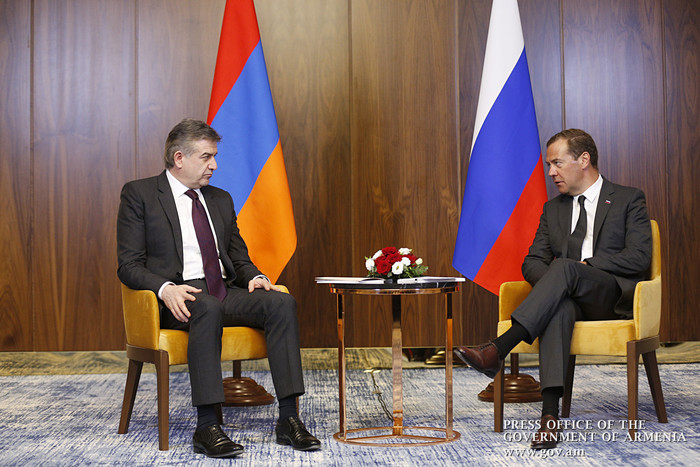Կարեն Կարապետյանն ու Դմիտրի Մեդվեդևը քննարկել են հայ-ռուսական համագործակցության օրակարգի հարցեր