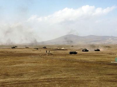 На российской базе в Армении проходят тактические учения для проверки боеготовности