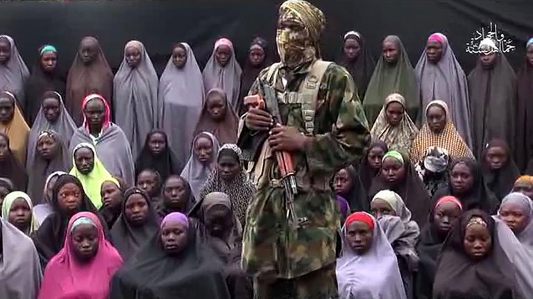 Նիգերիայում ահաբեկիչները 111 աշակերտուհու են առևանգել