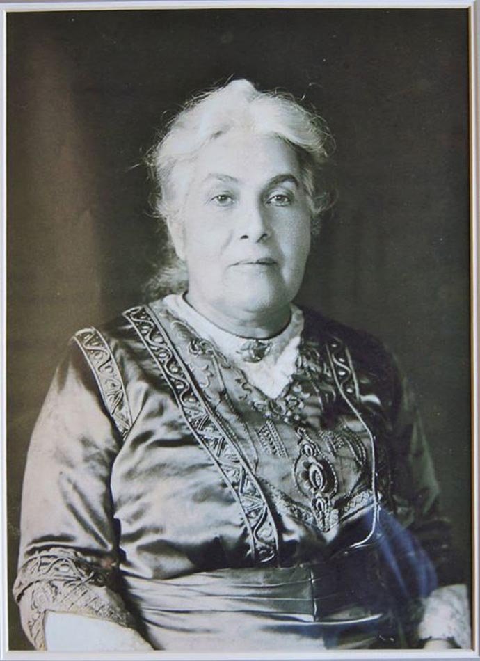 Դիանա Աբգար (Diana Agabeg Apcar, 1859-1937), առաջին հայ կին դեսպանը. Արա Շիրինյան