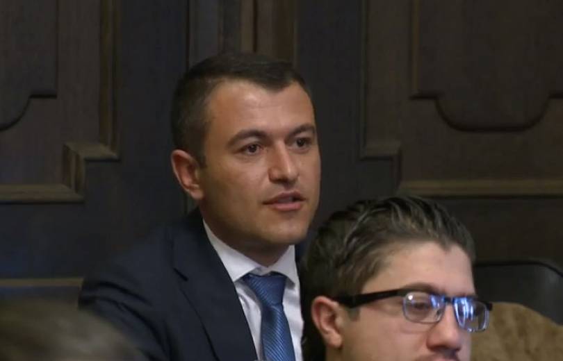 Սուրեն Թովմասյանը նշանակվեց Կադաստրի կոմիտեի ղեկավար. նրա թեկնածությունը առաջադրվել է «Կադրային բանկ»-ի միջոցով