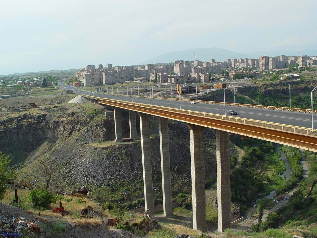 Мужчина свел счеты с жизнью в Ереване (ФОТО)