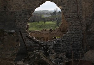 «Медуза»-ի անդրադարձը ԼՂՀ-ում ամենատուժած երկու գյուղերից (լուսանկարներ)