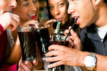 Գազավորված ըմպելիքը առողջ մարդկանց վերածում է դիաբետիկների