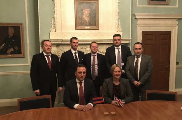 Ստորագրվել է պաշտպանության բնագավառում հայ-բրիտանական համագործակցության 2018 թվականի ծրագիրը