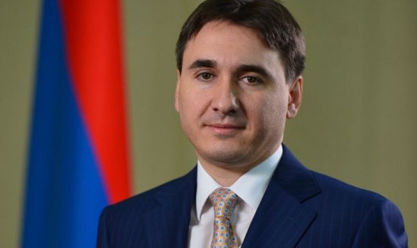 После Хачатурова обязанности секретаря СНБ исполняет Армен Геворкян - «Айкакан Жаманак» 