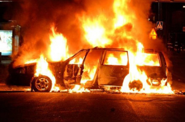 Շվեդիայում մեկ գիշերում տասնյակ մեքենաներ այրած անձանցից մեկը ձերբակալվել է Թուրքիայում