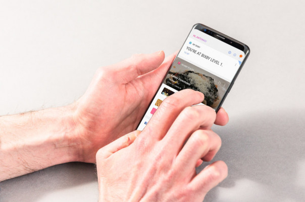Samsung-ի նորագույն Galaxy S9 սմարթֆոնի օգտատերերը հայտնում են սենսորային էկրանի խափանման մասին