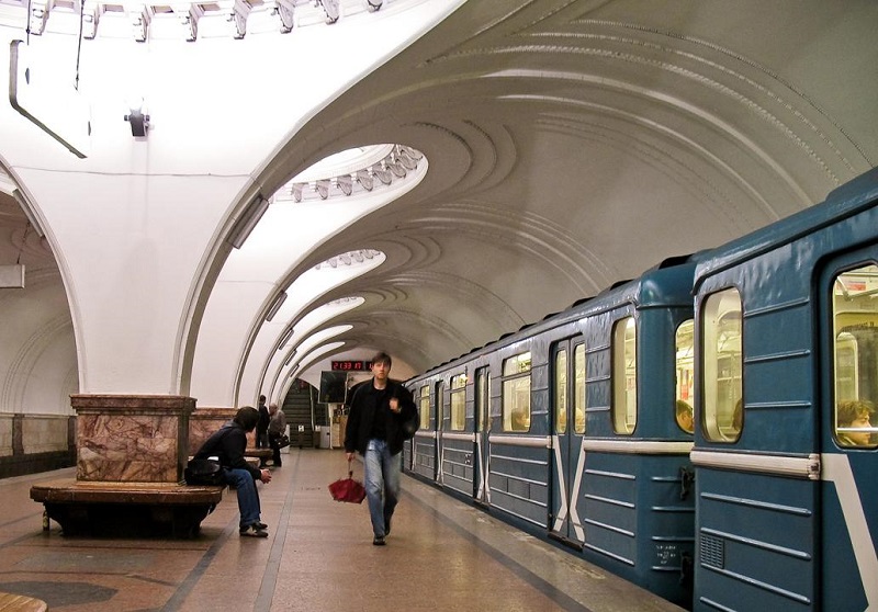 Մոսկվայում ահազանգեր են ստացվել մետրոյի բոլոր կայարաններում տեղադրված պայթուցիկների վերաբերյալ