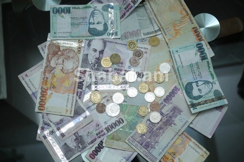 Երևանում «Ջոինթ Սիսթեմս» ՍՊԸ-ից մոտ 3 մլն դրամ են հափշտակել