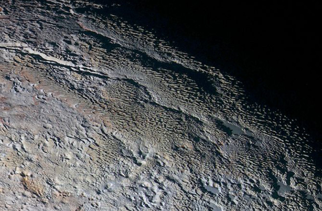 NASA-ն Պլուտոնի վրա New Horizons-ի «վայրԷջքի» գունավոր հոլովակ է հրապարակել