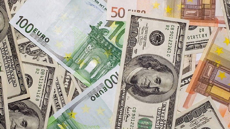 Դոլարի ու եվրոյի փոխարժեքները բարձրացել են. ԿԲ