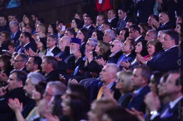 Նախագահ Սերժ Սարգսյանը մասնակցել է «Ավրորա» մրցանակի շնորհման արարողությանը