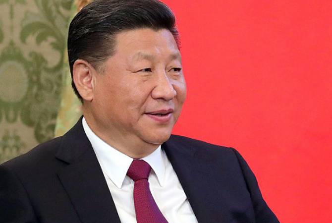 Չինաստանի նախագահը քիչ էր մնացել՝ ընկներ բեմից Պետերբուրգյան տնտեսական համաժողովի նիստի ավարտից հետո