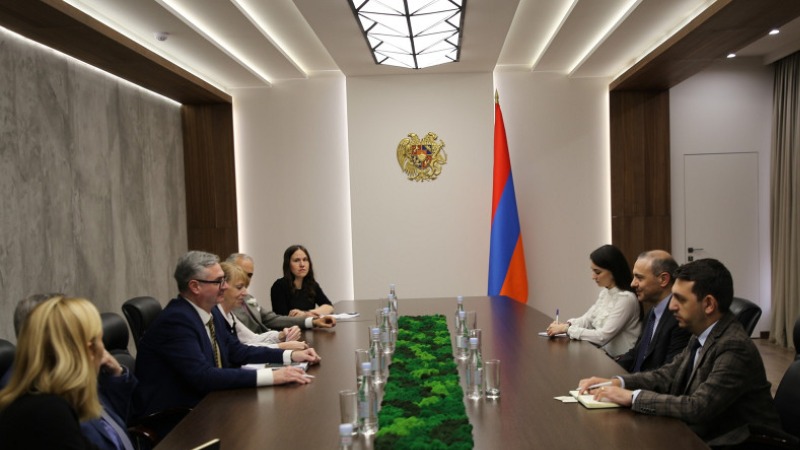 ԱԽ քարտուղարը Չեխիայի պատվիրակությանն է ներկայացրել Հայաստան-Ադրբեջան խաղաղության զարգացումները