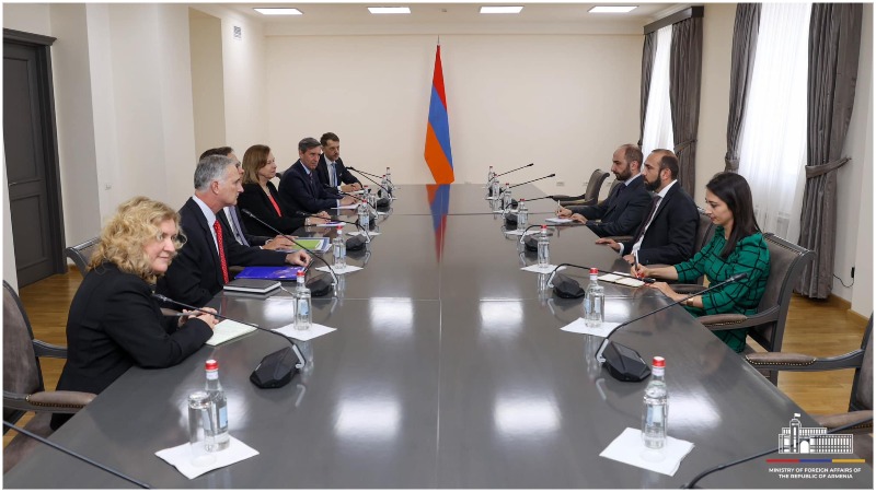 Միրզոյանը և Ջոշուա Հաքը քննարկել են ՀՀ-ի և Ադրբեջանի միջև հարաբերությունների կարգավորմանն առնչվող հարցեր