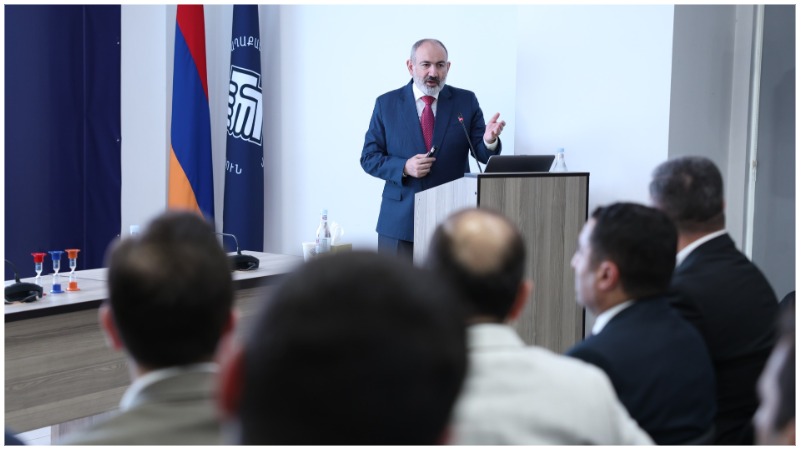 Փաշինյանը հանդես է եկել Հայաստանի և Ադրբեջանի միջև սահմանազատման գործընթացի մեկնարկի մասին զեկույցով 