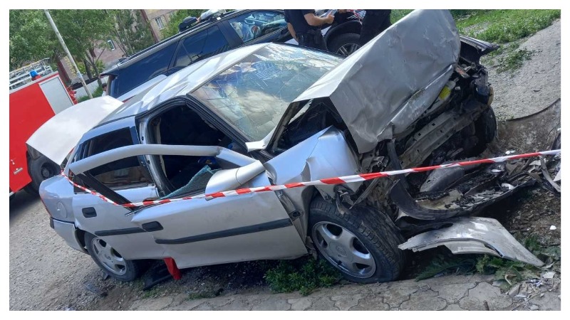 Վթար՝ Գյումրիում. վարորդն արգելափակվել է ավտոմեքենայում
