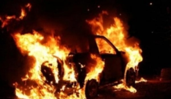 Նորքի 7-րդ զանգվածում ավտոմեքենա է այրվել