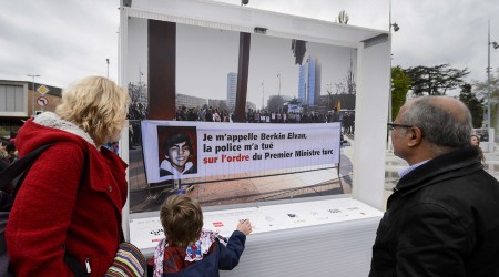 Շվեյցարիան հրաժարվել է ցուցադրությունից հանել Էրդողանին քննադատող լուսանկարը