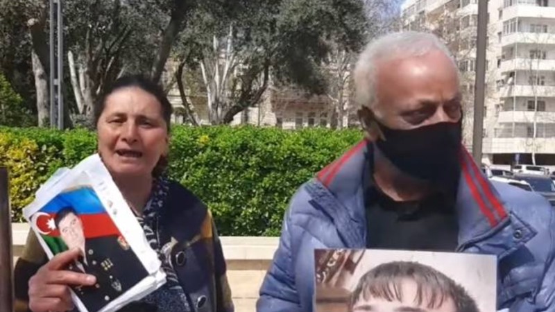 Անհետ կորած ադրբեջանցի զինծառայողների մայրերը դարձյալ օգնություն են խնդրում Փաշինյանից