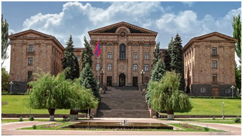 ԱԺ հերթական նիստ (ուղիղ միացում)