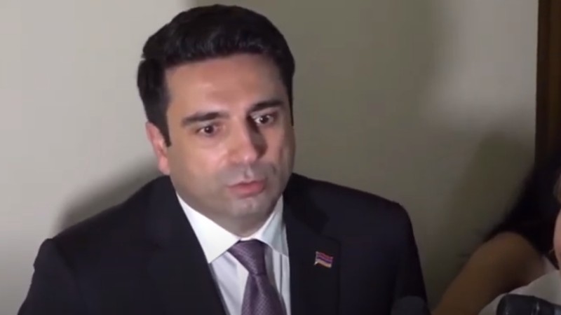 Ալեն Սիմոնյանը` ԱԺ շենքում լրագրողների հետագա աշխատանքի մասին (տեսանյութ)