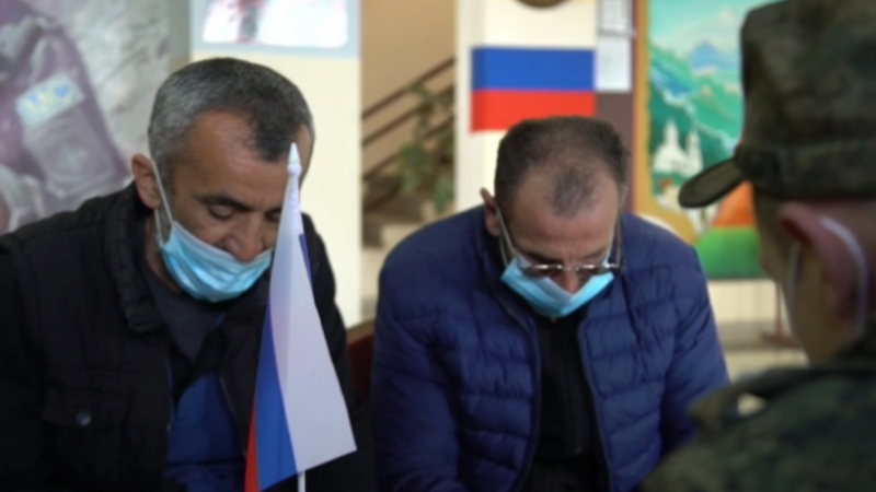 Օգնություն ստանալու համար ընդունելությունների կենտրոն է դիմել ավելի քան 2320 արցախցի․ ՌԴ ՊՆ