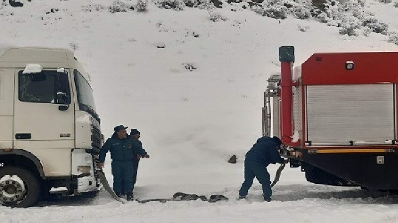 Վերին Խոտանան-Տաթև ավտոճանապարհին մերկասառույցի պատճառով արգելափակվել էր 38 բեռնատար ավտոմեքենա