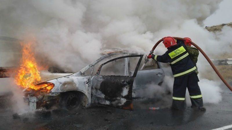 Արագածոտնի մարզում այրվել է ավտոմեքենա․ կան տուժածներ