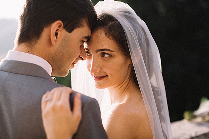 Удивительная интернациональная свадьба армянки и итальянца - на страницах журнала Hello