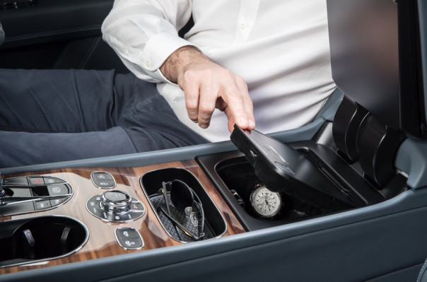 Bentley Bentayga-ն համալրվել է մատնահետքի սկաներով՝ արժեքավոր իրերը պահելու համար (լուսանկար)