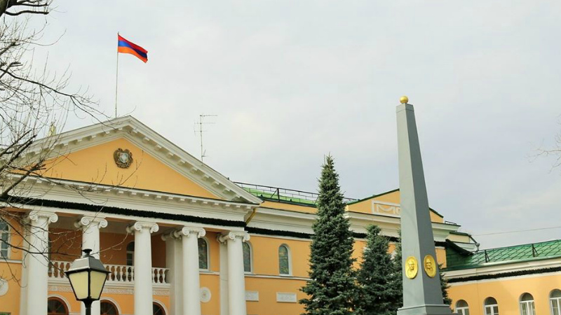 ՌԴ-ում ՀՀ դեսպանությունը փորձում է կազմակերպել ՀՀ քաղաքացիների վերադարձը