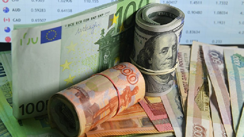 Դոլարի, եվրոյի ու ռուբլու փոխարժեքներն աճել են