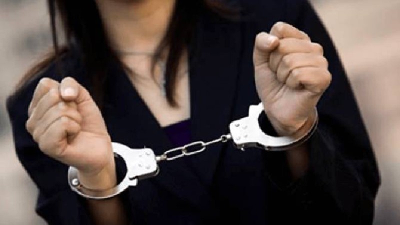 34-ամյա կինը ձերբակալվել է ավազակային հարձակում գործելու մեղադրանքով (տեսանյութ)