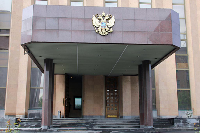 У посольства России в Армении усилен контроль. «Грапарак»