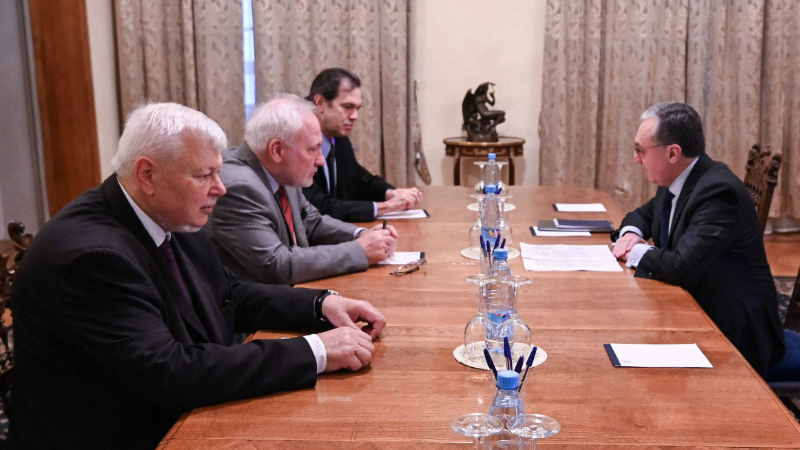 Զոհրաբ Մնացականյանի հանդիպումը ԵԱՀԿ Մինսկի խմբի համանախագահների հետ (տեսանյութ)