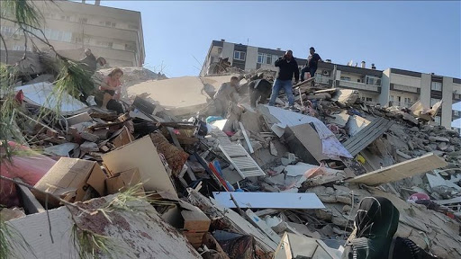 Թուրքիայում տեղի ունեցած երկրաշարժի արդյունքում առնվազն 20 շենք է փլվել, զոհվել առնվազն 4 մարդ, վիրավորվել` 120-ը (տեսանյութ)