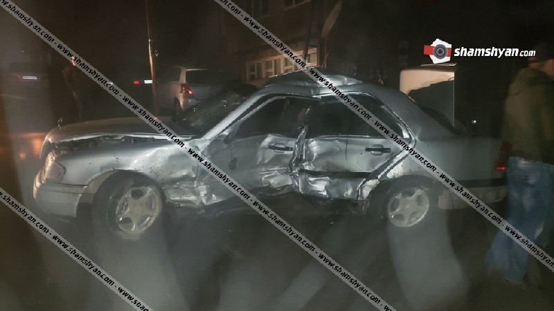 Գորիս քաղաքում բախվել են Mercedes մակնիշի 3 մեքենաներ․ կան վիրավորներ
