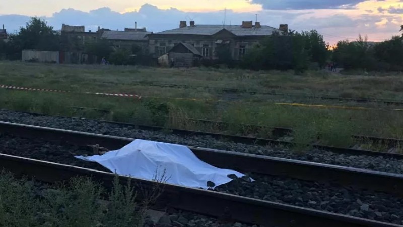 Գյումրիում գնացքի տակ կին է ընկել. նա տեղում մահացել է