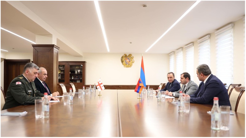 Քննարկվել են Հայաստանի և Վրաստանի միջև պաշտպանության բնագավառում համագործակցության ընթացքն ու հեռանկարները (տեսանյութ, լուսանկարներ)