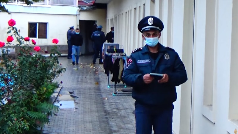 Երևանում հայտնաբերվել են Հայաստանում ապօրինի բնակվող 11 օտարերկրյա քաղաքացիներ (տեսանյութ) 