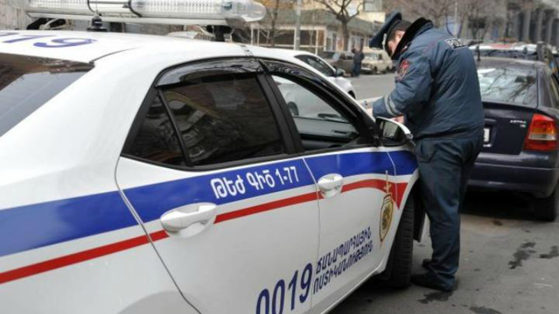 Երևանում՝ Վազգեն Սարգսյան փողոցում, մայթով երթևեկած վարորդն ու մեքենան հայտնաբերել են