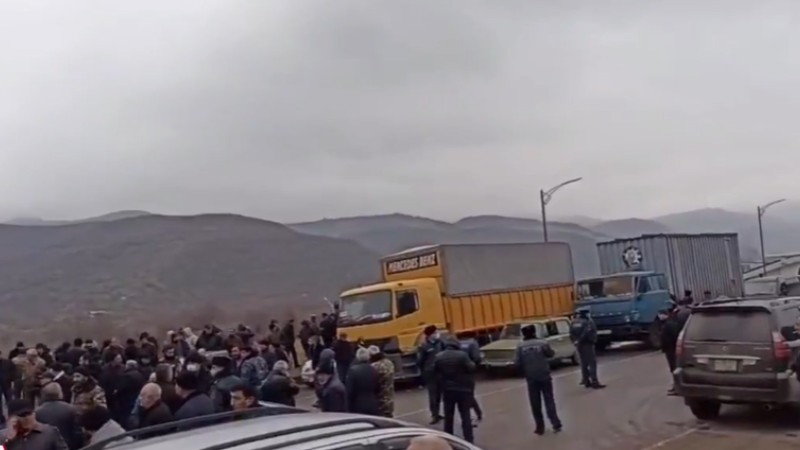 Սյունեցիները փակել են Կապան-Երևան ավտոճանապարհը
