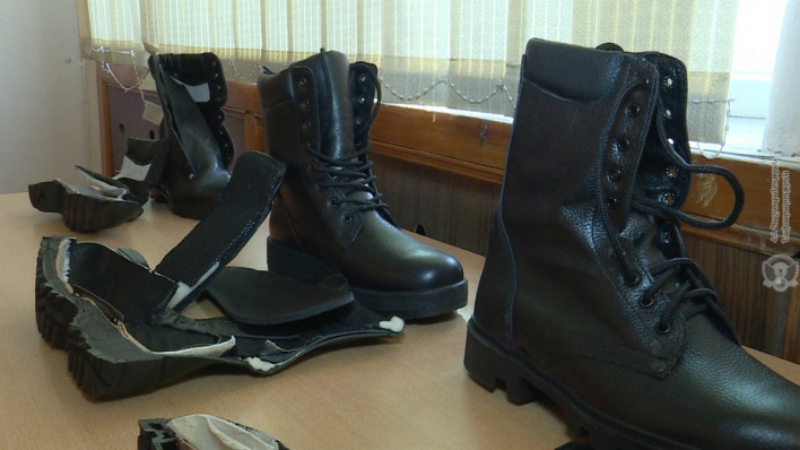 Կոշիկ արտադրողներին առաջարկվել է բանակի համար նոր կոշիկի առաջարկներ ներկայացնել